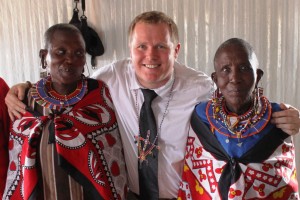 Jeg fikk fine Masai smykker av disse nyfrelste damene